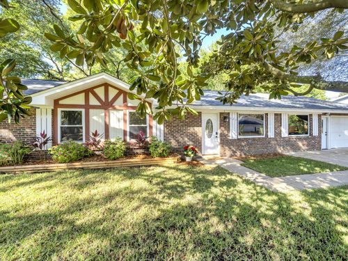 425 Stahlman Ave, Destin, FL, 32541-1538 | Card Image