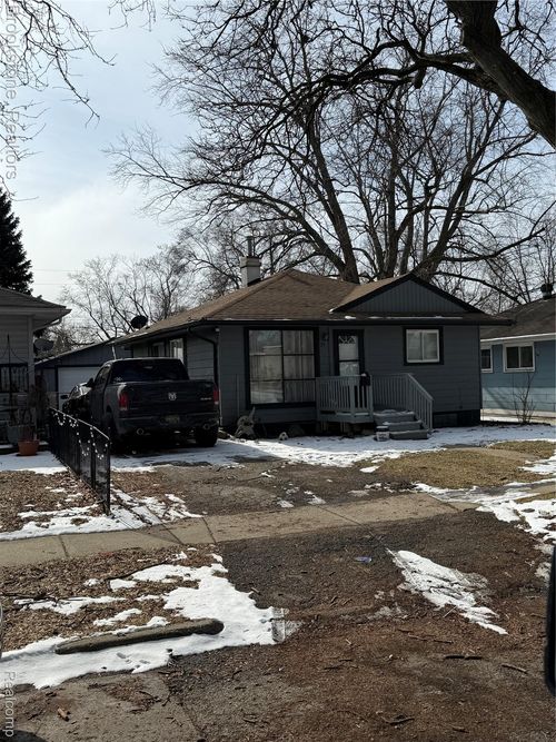 29 W Rutgers Ave, Pontiac, MI, 48340-2755 | Card Image