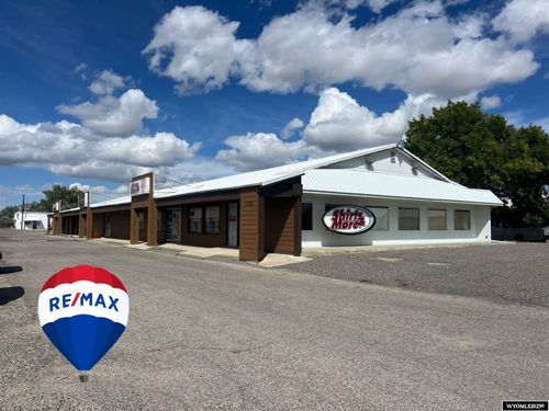 1720 Main, Lander, WY, 82520 | Card Image