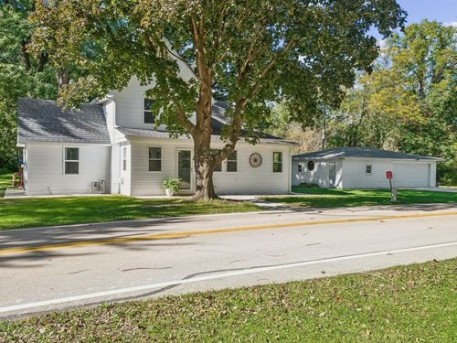 3S530 Finley Rd, Sugar Grove, IL, 60554-9663 | Card Image
