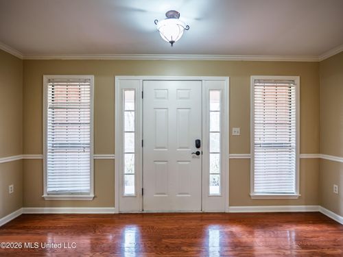 642 Deer Run Rd, Batesville, MS, 38606-8656 | Card Image