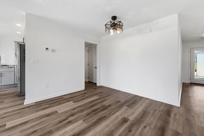 9 Dining.jpg | Image 11