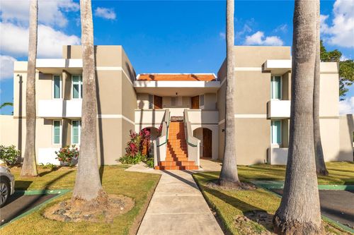 122-711 N Coast Vlg, Vega Alta, PR, 00692 | Card Image