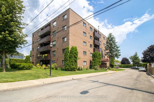 104-95 Windsor Dr, Brockville, ON, K6V3H7 | Card Image