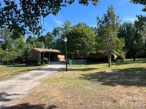 280 Raintree Rd, Great Falls, SC, 29055-9687 | Card Image