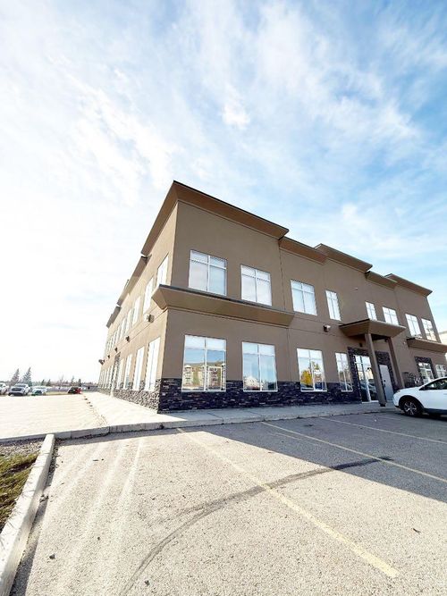 103-9625 97 St, Grande Prairie, AB, T8V8B9 | Card Image