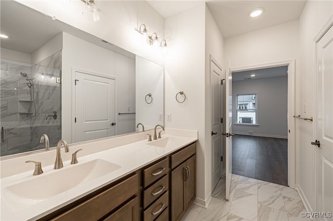 Photo from Boone Homes Gallery; photo of similar home, not home for sale; upgrades shown | Image 17