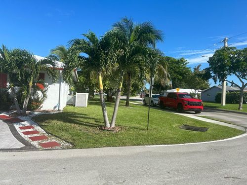 7001 Nw 76th Ct, Tamarac, FL, 33321-5183 | Card Image