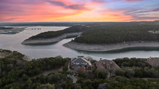 17807 Breakwater Dr, House other with 4 bedrooms, 6 bathrooms and 3 parking in Jonestown TX | Image 36