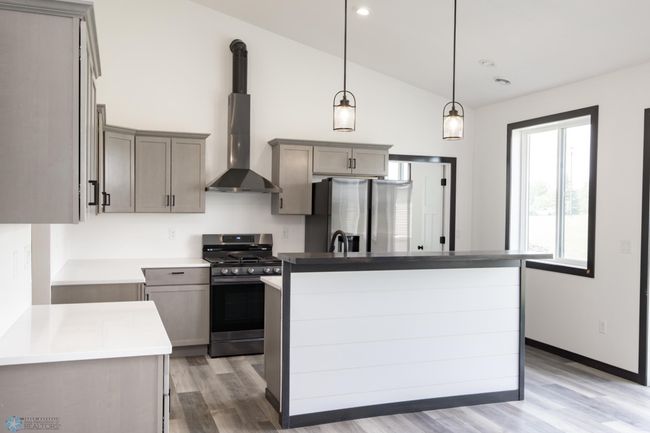 Kitchen | Image 22