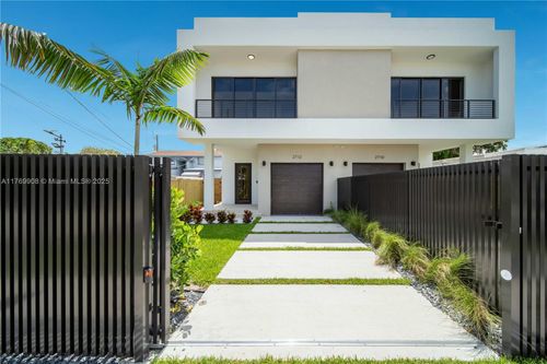2712-2710 Sw 34th Ave, Miami, FL, 33133-2716 | Card Image