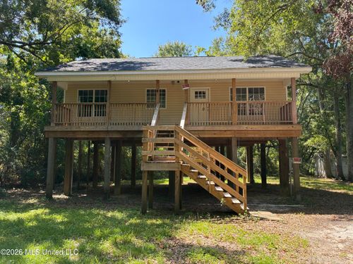 3718 Howze St, Moss Point, MS, 39563-3825 | Card Image