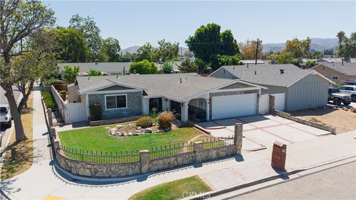 1396 Currant Ave, Simi Valley, CA, 93065-4609 | Card Image