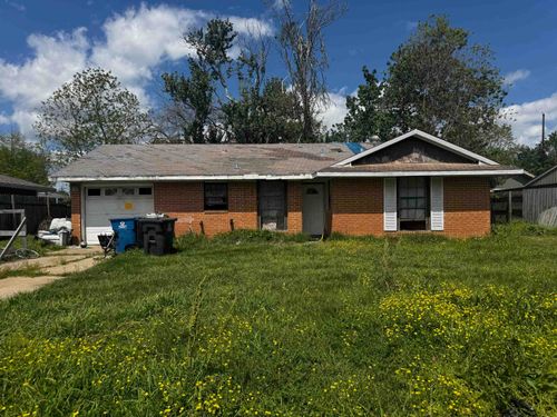 255 Elizabeth, Bridge City, TX, 77611 | Card Image