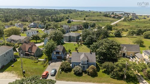 3213 Highway 1, Port Maitland, NS, B5A5T4 | Card Image