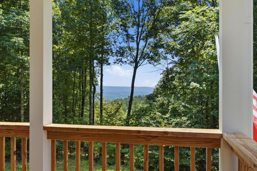 1800 S Pittsburg Mountain Rd, South Pittsburg, TN, 37380-6183 | Card Image