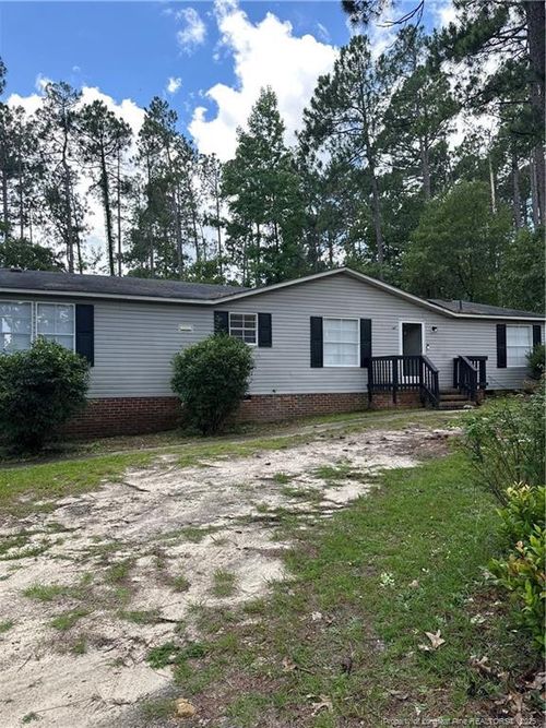 47 Hunter Field, Sanford, NC, 27332 | Card Image