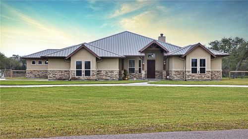 218 Coastal Wildwood Dr, Rockport, TX, 78382-2001 | Card Image