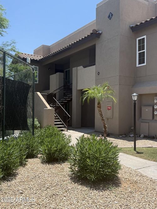 2015-9450 S Becker Lane, Scottsdale, AZ, 85260 | Card Image