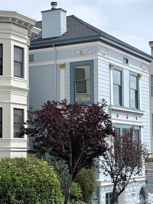 924 Grove St, San Francisco, CA, 94117-1714 | Card Image