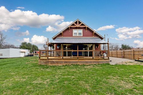 374 Center St, Gratiot, OH, 43740-5003 | Card Image
