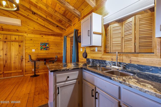 Kitchen | Image 23