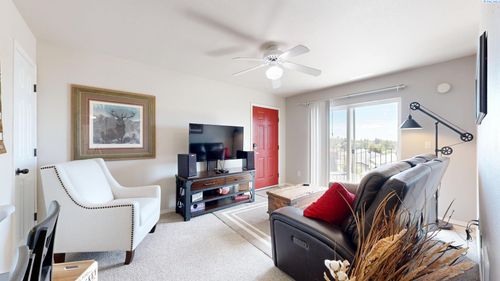 c201-1645 Ne Merman Drive, Pullman, WA, 99163 | Card Image