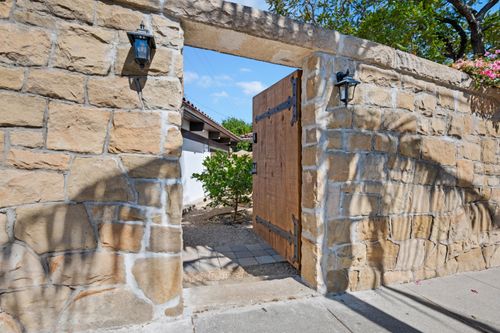 0 Laguna St, Santa Barbara, CA, 93101 | Card Image