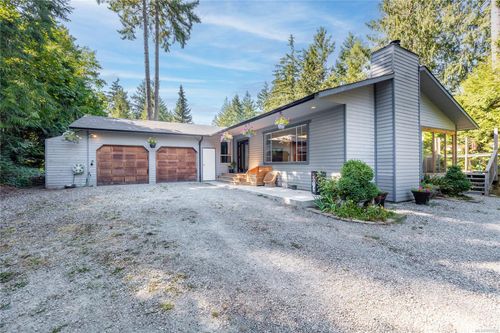 106 Broadwell Rd, Salt Spring, BC, V8K1H3 | Card Image