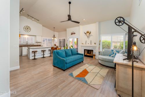 4630 E Via Dona Rd, Cave Creek, AZ, 85331-3215 | Card Image