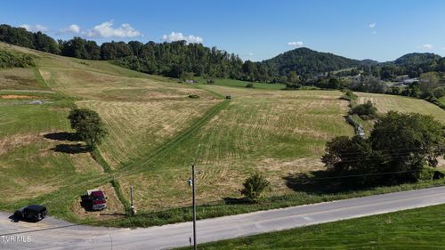 1 Joe R Mccrary Rd, Fall Branch, TN, 37656 | Card Image