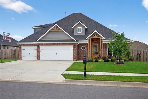2009 Bergman Rd, Pea Ridge, AR, 72751-4034 | Card Image