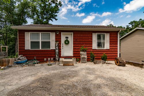 209 Blunk Ter, Forsyth, MO, 65653-9211 | Card Image