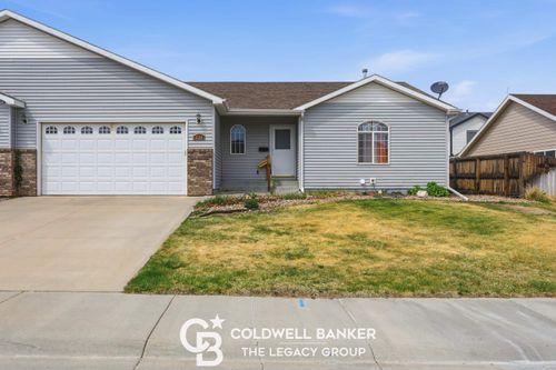 1710 E 27th St, Casper, WY, 82601-5165 | Card Image