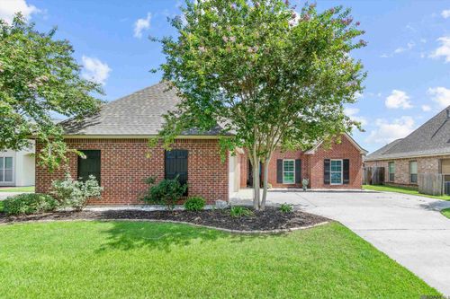 40444 Thomas Ave, Prairieville, LA, 70769-5882 | Card Image