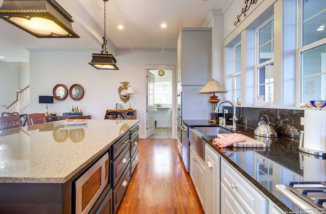 1259 Benton Creek Rd, House other with 2 bedrooms, 3 bathrooms and null parking in Medina TX | Image 12