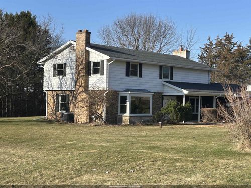 W2268 Ledgeview Road, Brooklyn, WI, 54941 | Card Image