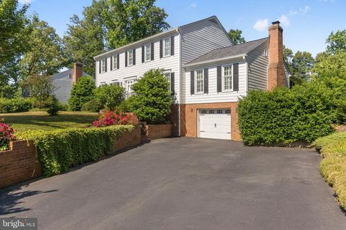 212 Camden Dr, FREDERICKSBURG, VA, 22405-2433 | Card Image