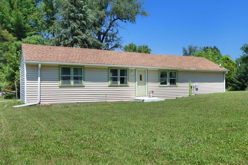 N1480 Orchid Dr, Genoa City, WI, 53128 | Card Image