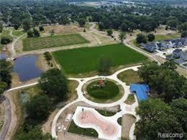 UNIT-41 - 2500 Normandy Rd, Condo with 2 bedrooms, 3 bathrooms and null parking in Royal Oak MI | Image 17