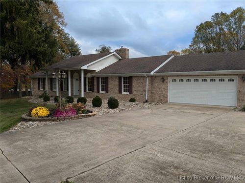 6950 Pioneer Trl Ne, Georgetown, IN, 47122-7702 | Card Image