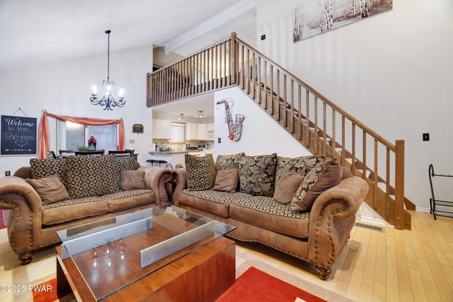 12- Living Room | Image 12