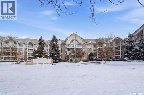 325 Keevil Cres, Saskatoon, SK, S7N4R8 | Card Image