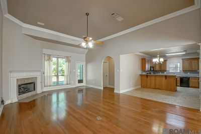 3112 Grassy Lake Dr, House other with 3 bedrooms, 2 bathrooms and null parking in Baton Rouge LA | Image 3