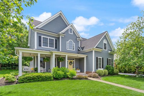 700 Irvine Bank Ln, PURCELLVILLE, VA, 20132-3453 | Card Image