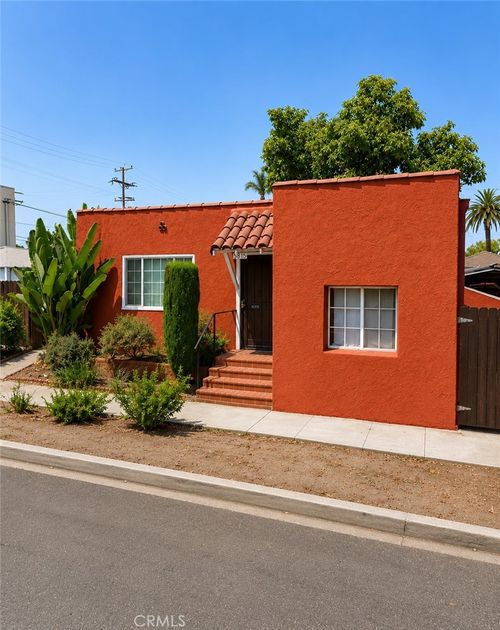 5815 Gaviota, Long Beach, CA, 90805 | Card Image