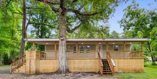 2109 Pascagoula River Dr, Lucedale, MS, 39452 | Card Image