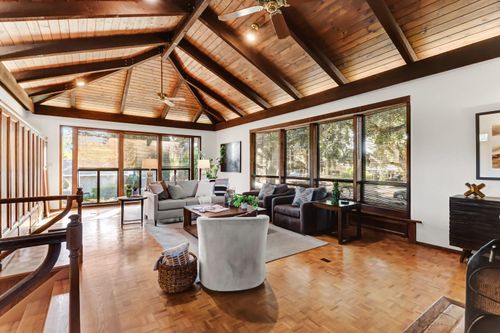 1302 Oak Ave, Davis, CA, 95616-1933 | Card Image