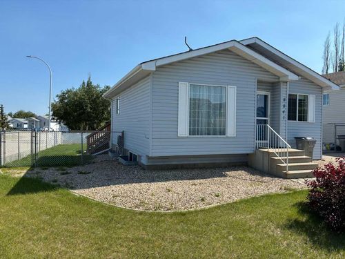 8841 104 Avenue, Grande Prairie, AB, T8X1K9 | Card Image
