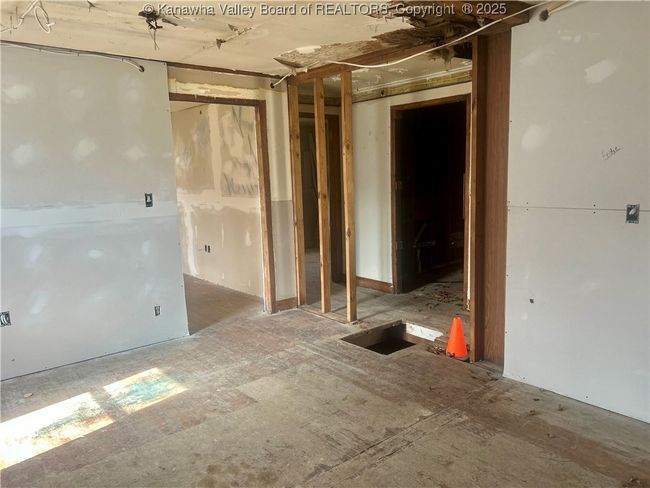 Kitchen | Image 17